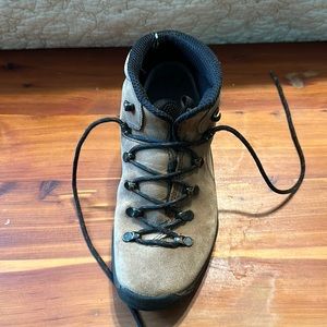 Boreal Dry-Line Mountaineering Hiking Boots Brown Est. Size 9 Women's